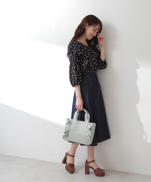 JILL by JILL STUART ブラックトートバッグ ジル スチュアート JILL STUART アート トートバッグ フリル