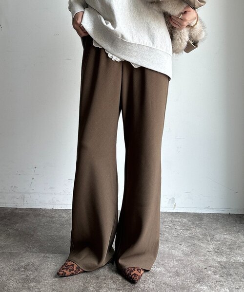 ワイドパンツ パンツ バイヤスセミフレアパンツ レディースの画像