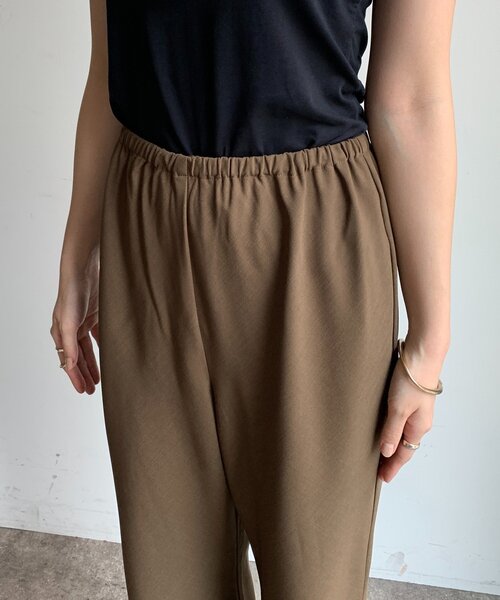 ワイドパンツ パンツ バイヤスセミフレアパンツ レディースの画像