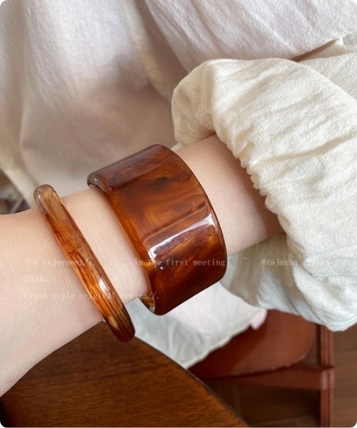 HERMES バングル ブラック/ブラウン エルメス バングルブラック（色：ブラウン系）のおすすめ人気商品一覧