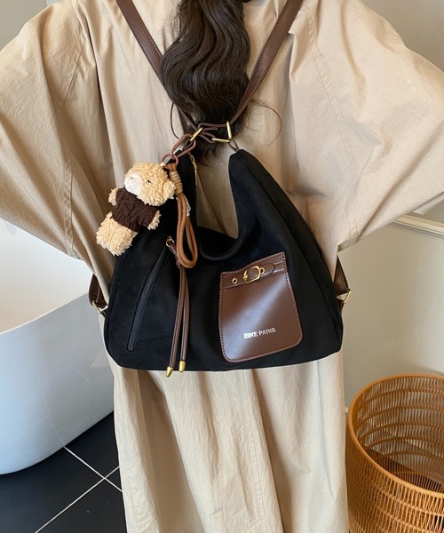 FREE STYLISTS ショルダーバッグ バッグ Y2K チャーム付き大容量バッグ