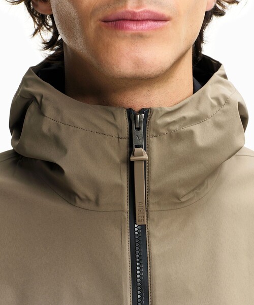 マウンテンパーカー ウインドブレーカー GORE-TEX ゴアテックス 防風 防水 透湿 2レイヤー ライトウェイト ショートフーデッドジャケットの画像