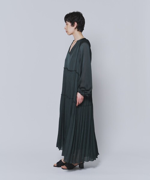 ドレス 楊柳サテンプリーツワンピースの画像