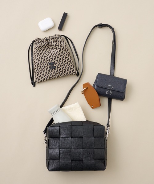 IACUCCI（イアクッチ） ショルダーストラップ ショルダーバッグ バッグ