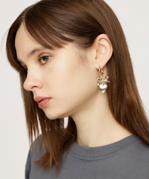 SLY(スライ) ピアス HEART RIBBON P/EARRING ハート リボン SLY(スライ) ピアス HEART RIBBON P/EARRING ハート リボン
