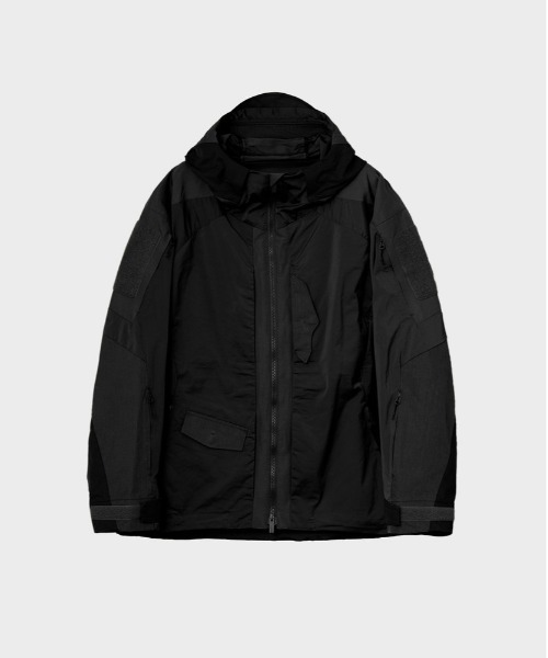 WHITE MOUNTAINEERING マウンテンパーカー ウインドブレーカー