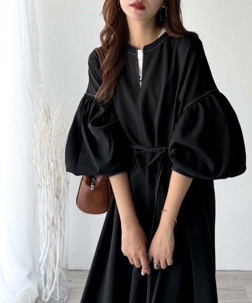 美品☆アドーア ウール ロングワンピース Vネック キーネック 黒 38 classicalelf（クラシカルエルフ） ワンピース ぽわんとあざとく