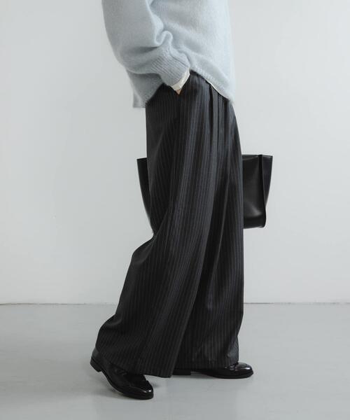 パンツ 「3サイズ展開」「イージーケア」 ウール混タックギャザーストレートパンツ レディースの画像
