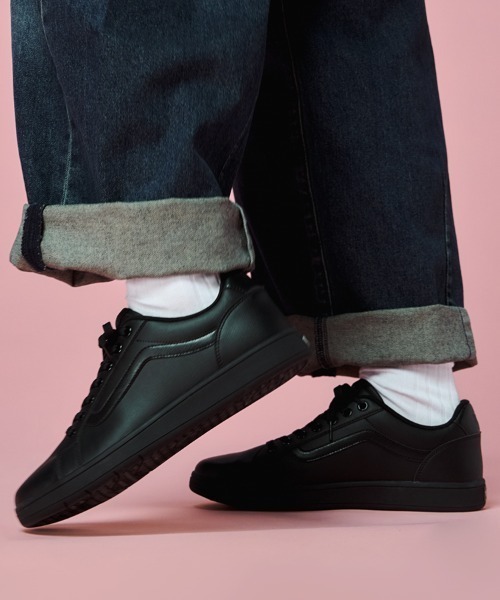 VANS（ヴァンズ） スニーカー SURFACE サーフェイス V2129 R BLACK