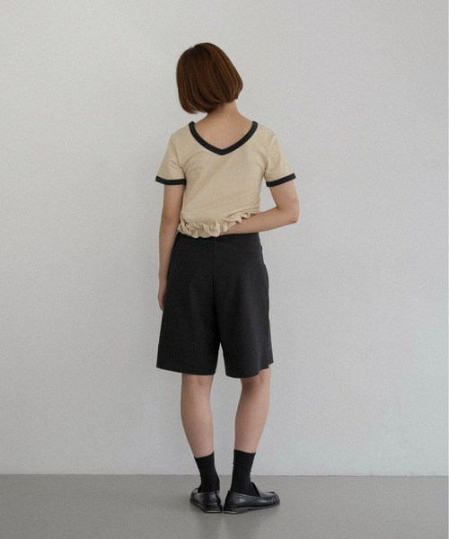 lawgy（ラウジー） tシャツ 半袖 bicolor hem ruffle v tops / バイ
