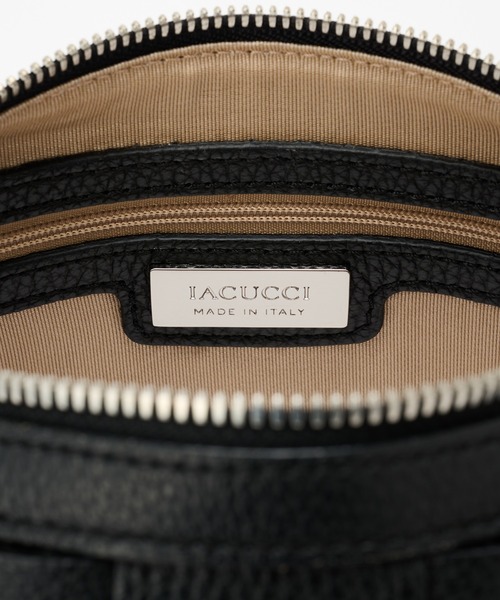 【国内直営】IACUCCI『BERTA S ショルダーバッグ』送料込 IACUCCI ショルダーバッグ バッグ ベルタXS CERVO レディース