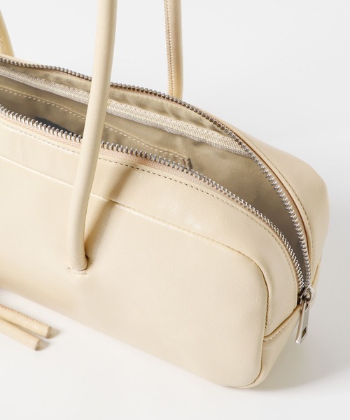 KBF ショルダーバッグ バッグ チャーム付きロングショルダーBAG 