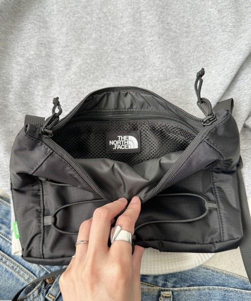 ノースフェイス　ボストンバッグ　ショルダーバッグ 刺繍ロゴ THE NORTH FACE ショルダーバッグ バッグ 国内未発売 FACE(ザ