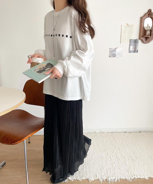 tシャツ 大人の上品カジュアルを楽しむ。ゆったりシルエット 綿100％シルケット風シンプル英字ロゴTシャツ（長袖） レディース | classicalelf | 10