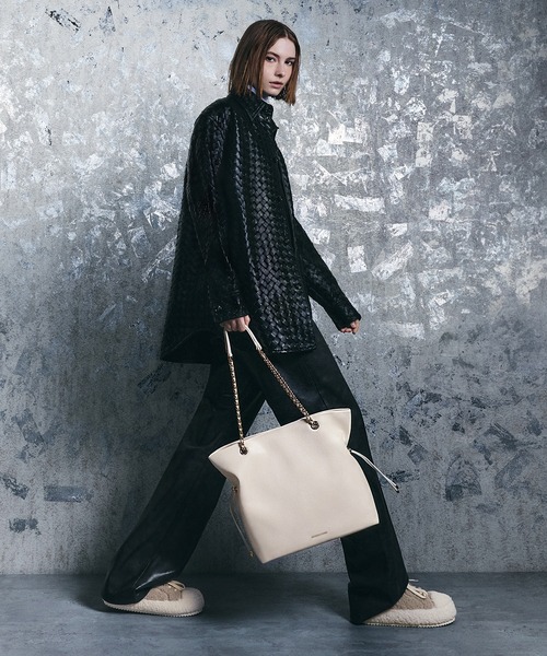 CHARLES ＆ KEITH（チャールズ&キース） ショルダーバッグ バッグ Arya