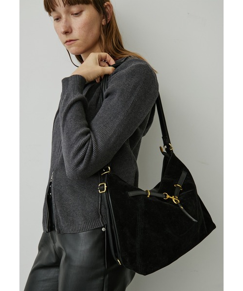 uyu. ショルダーバッグ バッグ スエード切り替えベルトデザイン
