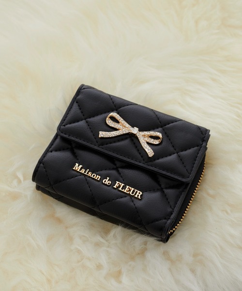 Maison de FLEUR（メゾンドフルール） 財布 リボンビジューウォレット
