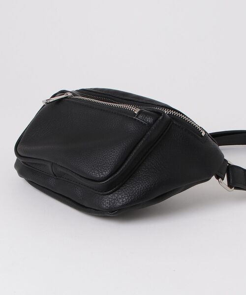 「SERACE」 ショルダーバッグ FREE ブラック メンズ_画像3