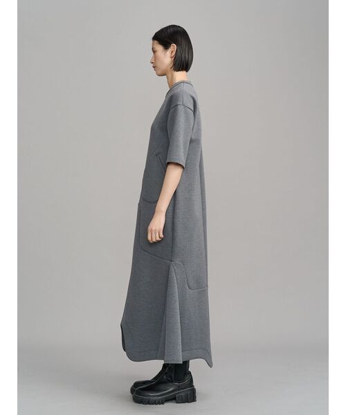 UN3D.（アンスリード） ワンピース ROUND POCKET SWEAT OP / ラウンド