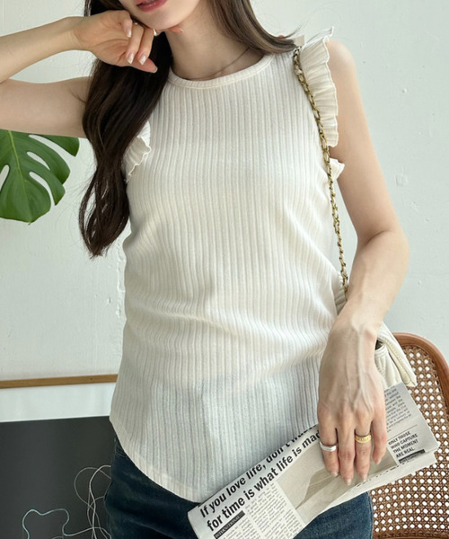 Ada. タンクトップ ノースリーブ フリル ショルダー リブ タンクトップ