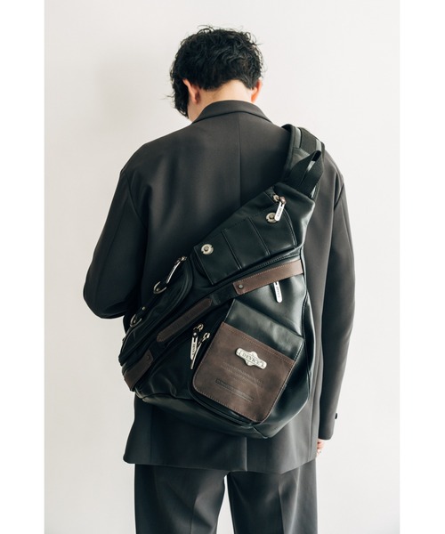 DEVICE（デバイス） ウエストポーチ DEVICE gear 本革トライアングル