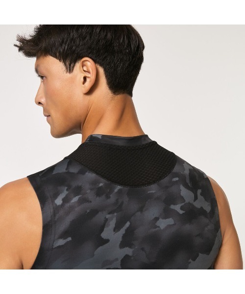 OAKLEY（オークリー） タンクトップ メンズ : ZOZOTOWN Yahoo!店