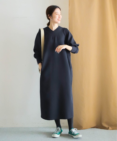【関税込み】HOPE ブラック Nad ミディアムワンピース NOMBRE IMPAIR ワンピース リブVネック ストレートワンピース