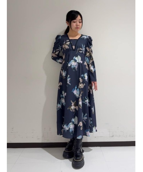 And Couture フラワープリント プリーツ ワンピース セール】Flower print pleats one piece フラワープリントプリーツ