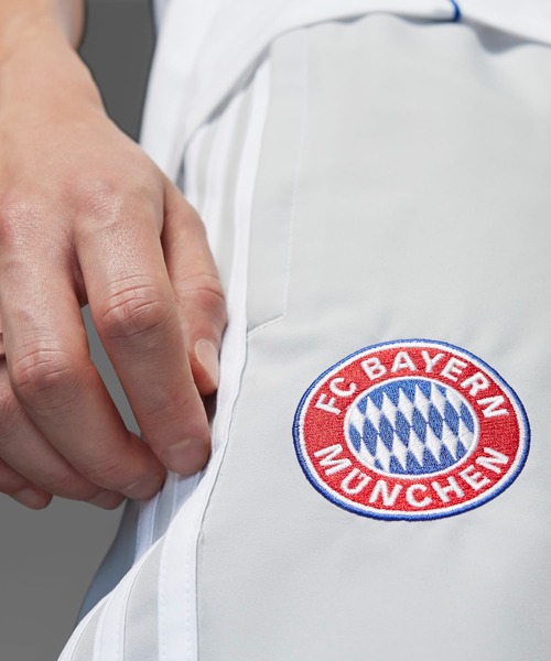 adidas（アディダス） スウェットパンツ ジャージ FCバイエルン UBP
