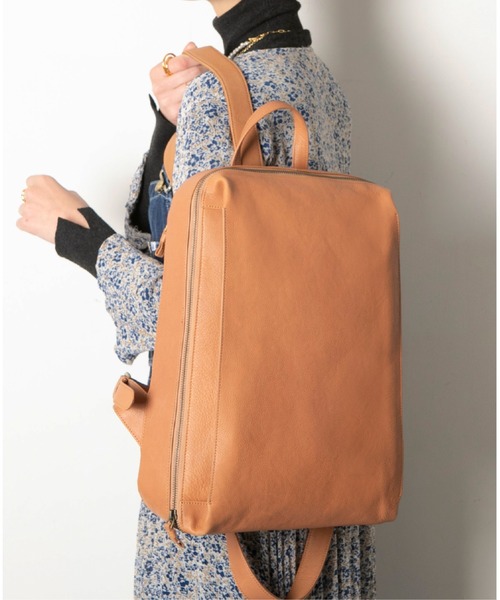 デイバック リュック 薄型 Bellows ベジタブルタンニンレザー