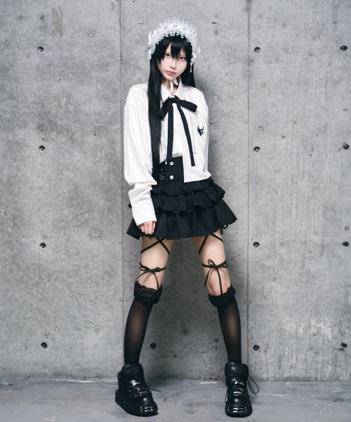 Amilige（アミリージュ） ブラウス シャツ チェーン付きバイカラー