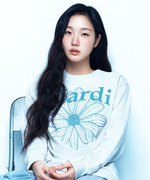 美品マルディメクルディ長袖Tシャツ フラワーマルディジャルダンロンT Mardi Mercredi（マルディメクルディ） tシャツ TSHIRT LONG SLEEVE