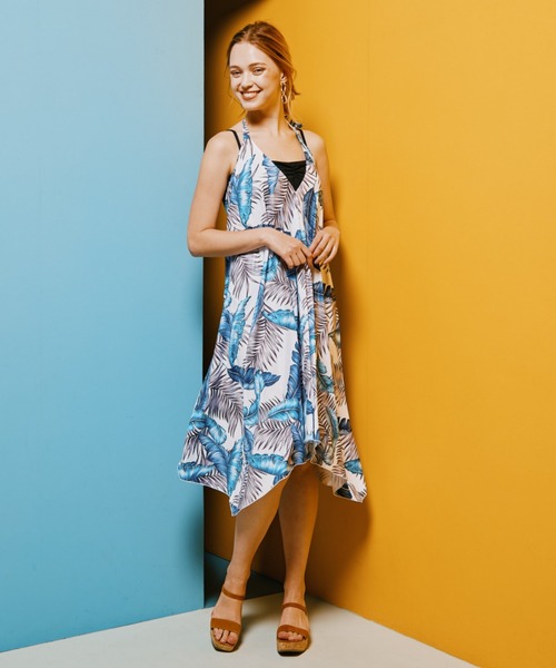 San-ai Resort 三愛水着楽園 水着 「WEB限定」ドレスパレオ3点セット