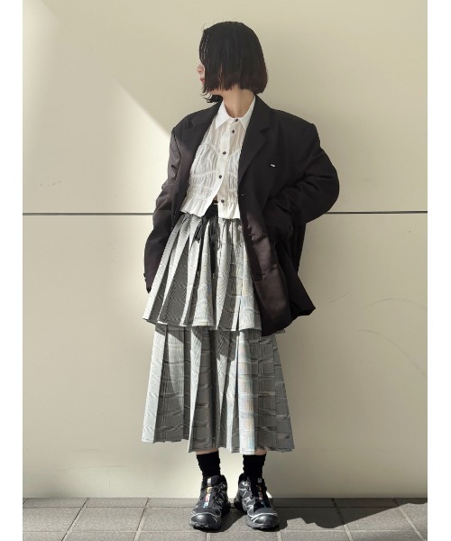 クロップドシャーリングブラウス CELFORD（セルフォード）の「クロップドシャーリングブラウス（シャツ