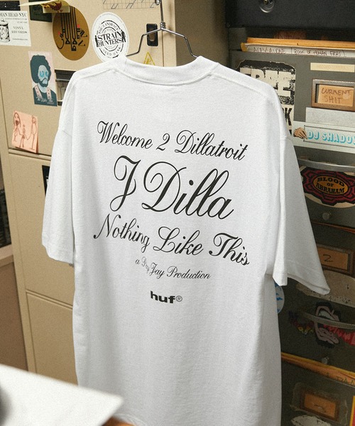 HUF（ハフ） tシャツ HUF X J DILLA DILLATROIT TEE メンズ レディース