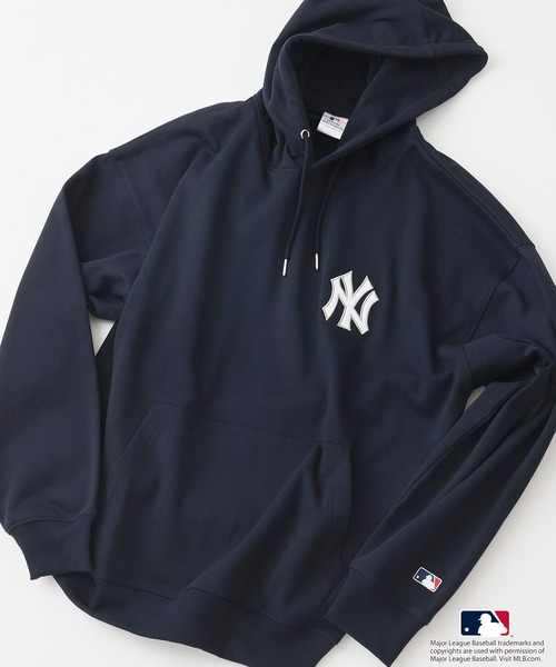 ナイキ MLB フィリーズ パーカー XXL センターロゴ プルオーバー 裏起毛 MLB パーカー 裏起毛 「MLB/メジャーリーグベースボール」裏起毛