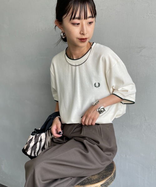 FRED PERRY（フレッドペリー） tシャツ 半袖 ワンポイントロゴ刺繍