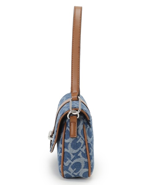 GUESS（ゲス） ショルダーバッグ バッグ ERIKA Flap Crossbody