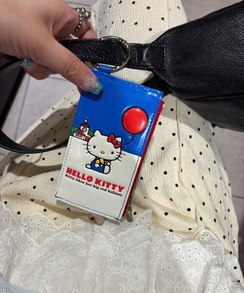 ear PAPILLONNER（イア パピヨネ） 財布 「HELLO KITTY（ハローキティ
