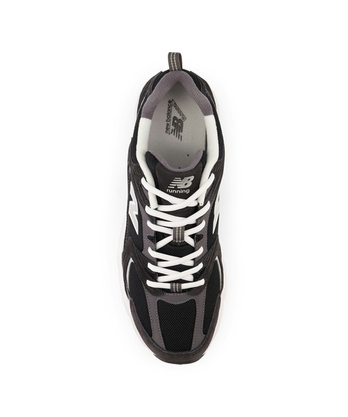 「EU，US NEW BALANCE」 ローカットスニーカー 24 ブラック レディース_画像4