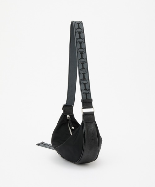 Too✨ IACUCCI アーゴS ショルダーバッグ 黒 ナイロン ロゴ IACUCCI ショルダーバッグ バッグ アーゴ S NYLON/CERVO