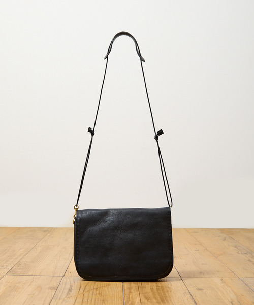 A_W ショルダーバッグ アウ / MAILL BAG M フルベジタブルタンニン