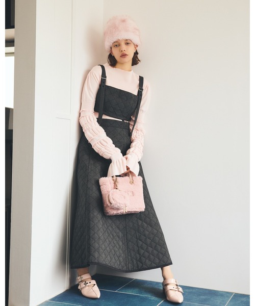 BEBE 新品　キルティングジャンパースカート　セット BEBE 新品 キルティングジャンパースカート セット - メルカリ