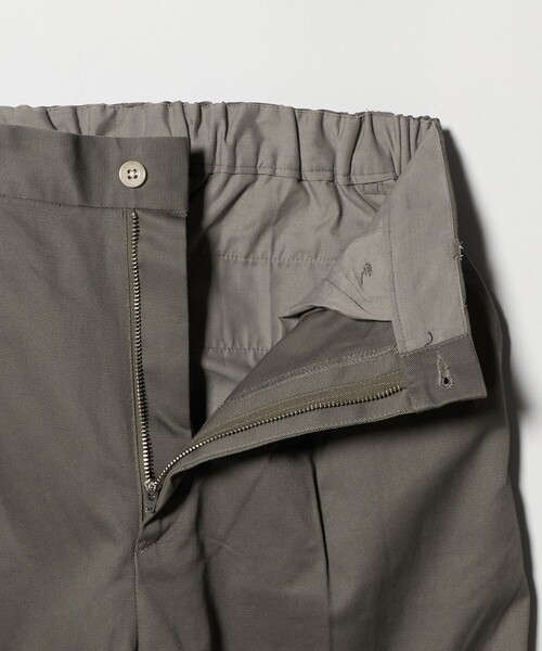 green label relaxing（グリーンレーベルリラクシング） チノパン