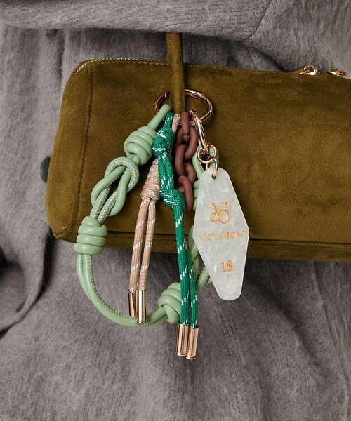 VIOLAd'ORO（ヴィオラドーロ） キーホルダー 「VIOLAd'ORO」バッグ