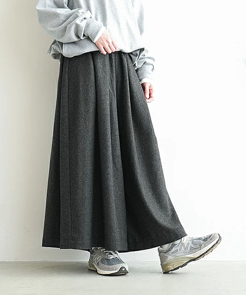 solamonat poche（ソラモナポッシェ） ワイドパンツ パンツ ウール