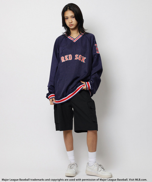 BACK TO THE FIELD 「MLB」刺しゅうロゴナイロンプルオーバー