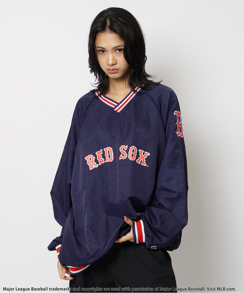 カージナルスナイロンプルオーバー BACK TO THE FIELD 「MLB」刺しゅうロゴナイロンプルオーバー