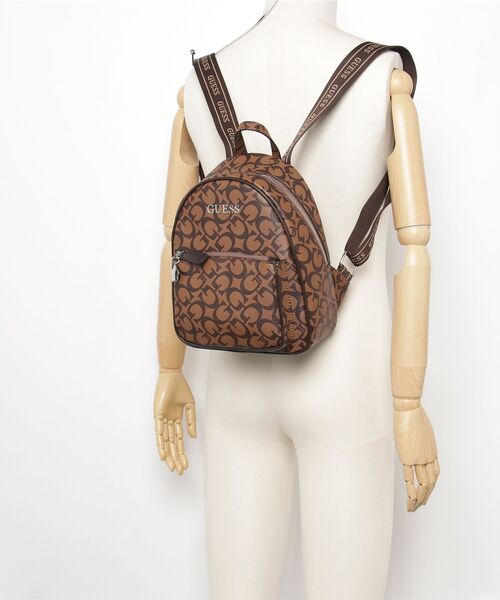 GUESS（ゲス） デイバック リュック NESSA Backpack バックパック