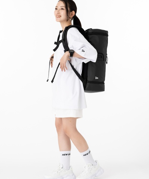 デイバック リュック ニューエラ リュック 32L ボックスパック PRINT LOGO TARPAULIN NEW ERA メンズ レディースの画像